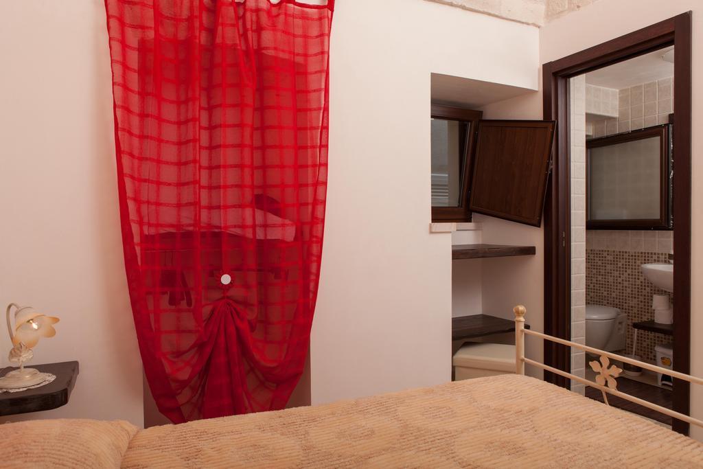 Da Santino Bed & Breakfast Alberobello Oda fotoğraf