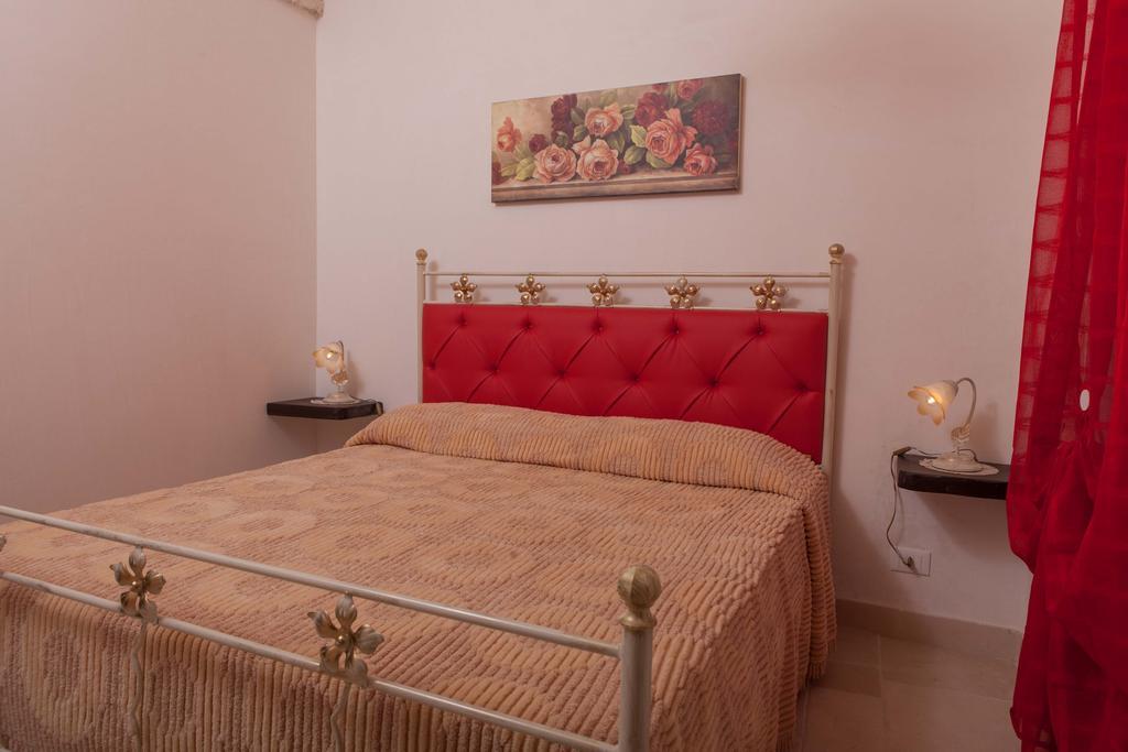 Da Santino Bed & Breakfast Alberobello Oda fotoğraf