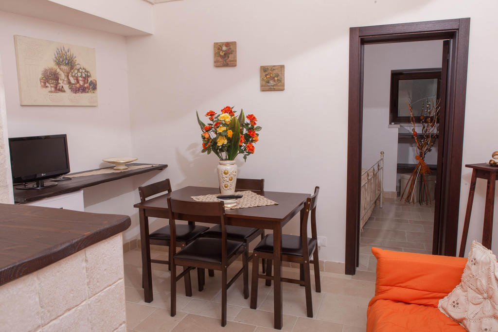 Da Santino Bed & Breakfast Alberobello Oda fotoğraf